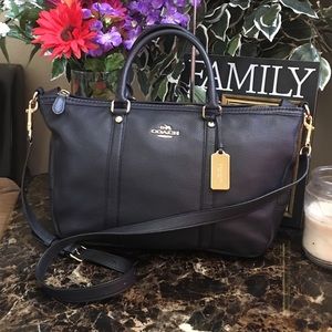 CENTRAL SATCHEL IN PEBBLE LEATHER